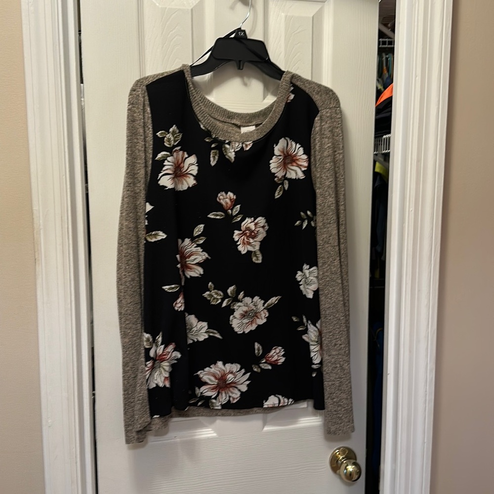 Dress top from Stitch Fix. Size XL. Good condition.
